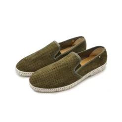 Classic Daim Kaki(Classic Kaki Suede) 8 Classic Daim Kaki(Classic Kaki Suede) -Rivieras Boutique RIV SHOES CLASSICSUEDE 3071 SH20 065acc50 214b 4439 87e9 42b0ba3779f2
