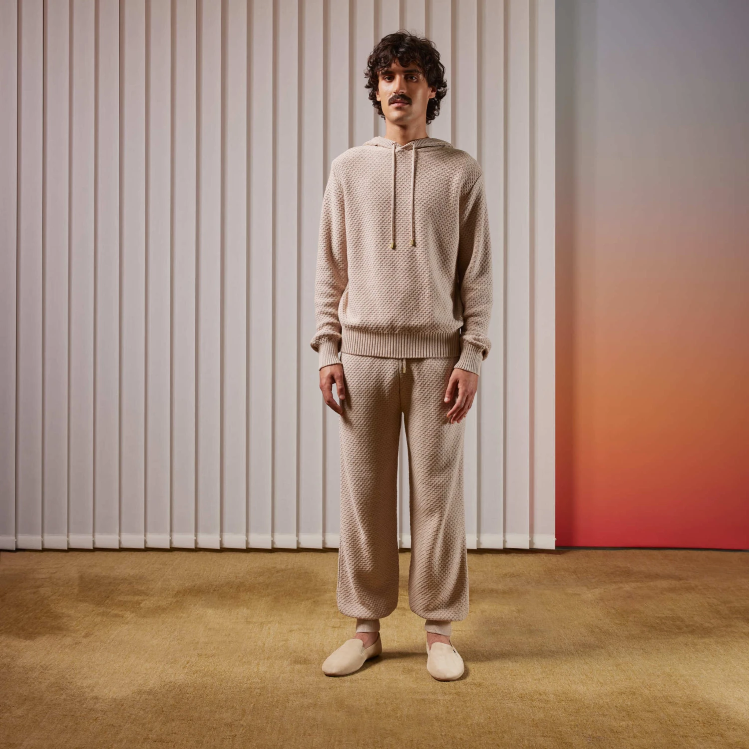 Pull à Capuche Camel(Pull A Capuche En Maille Losange) 2 Pull à Capuche Camel(Pull A Capuche En Maille Losange) – Image 2