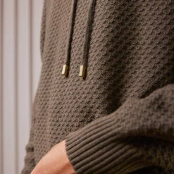 Pull Capuche Kaki(Pull A Capuche En Maille Losange 1) 7 Pull Capuche Kaki(Pull A Capuche En Maille Losange 1) -Rivieras Boutique custom resized dfec91b9 3bef 44fa 8e77 731967e823d2