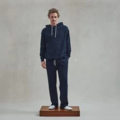 Le Sweatshirt À Capuche En Interlock(Navy Hooded Sweatshirt In Interlock) -Rivieras Boutique rivieras clothes hoodie navy SAINTMALO CL03