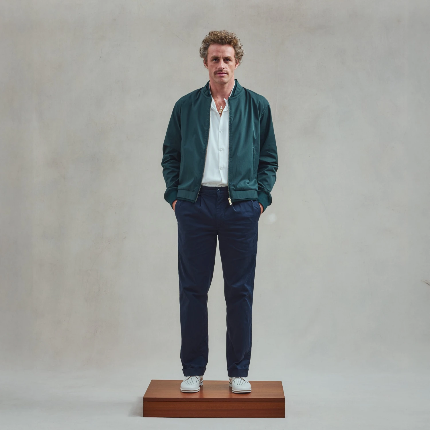 Blouson Zippé Vert(Green Zipped Jacket) 3 Blouson Zippé Vert(Green Zipped Jacket) – Image 3