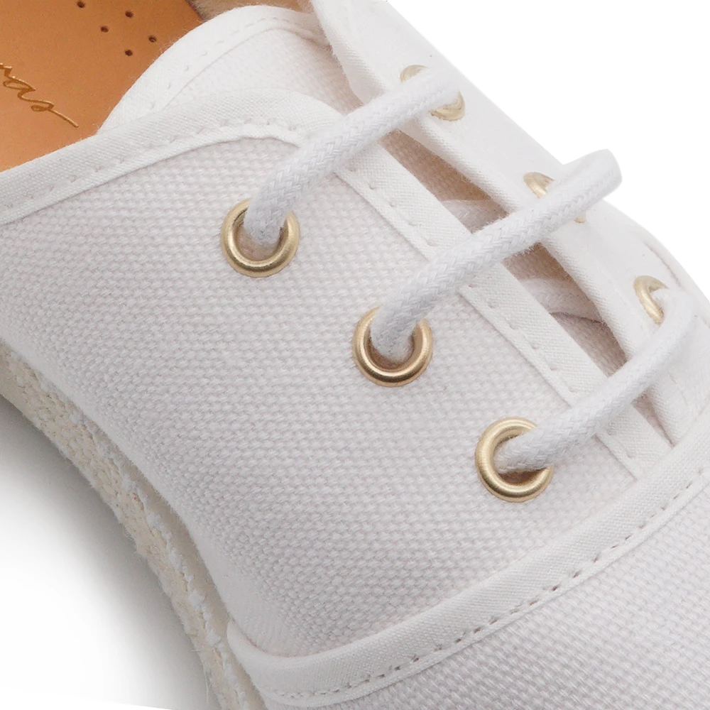 Lacets Toile Blanc(Lace Canvas White) 2 Lacets Toile Blanc(Lace Canvas White) – Image 2